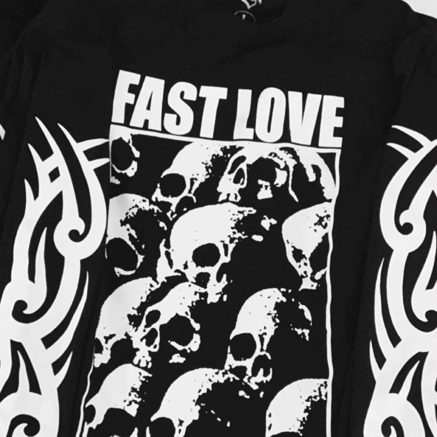 Skull Pile Black Long Sleeve Tee